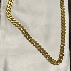 10k 24” gold necklace 33 grams